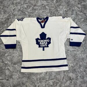 Vintage Pro Player NHL Toronto Maple Leafs Sewn Jersey Size Large ( READ )